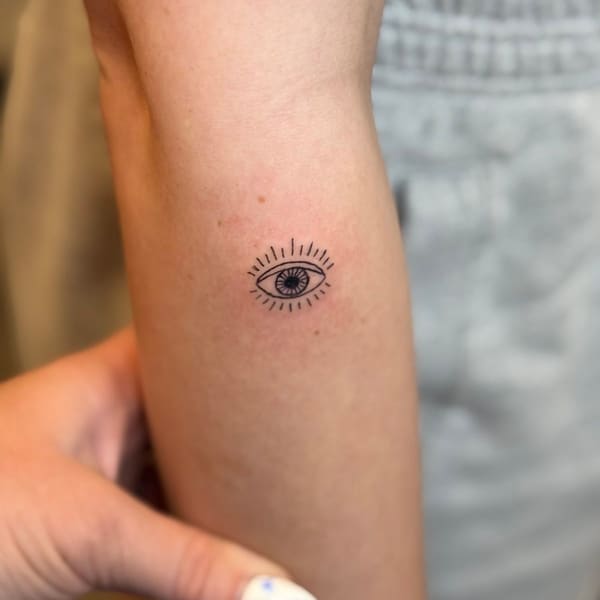 Luxe Beauty Ink - permanent makeup in Centralia, WA