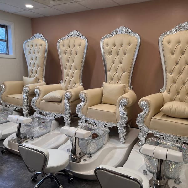 Majestic Day Spa I - permanent makeup in St Albans, WV