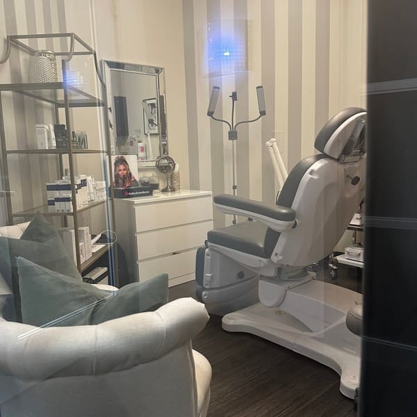 May-Rah-Kee Studio - permanent makeup in Fullerton, CA