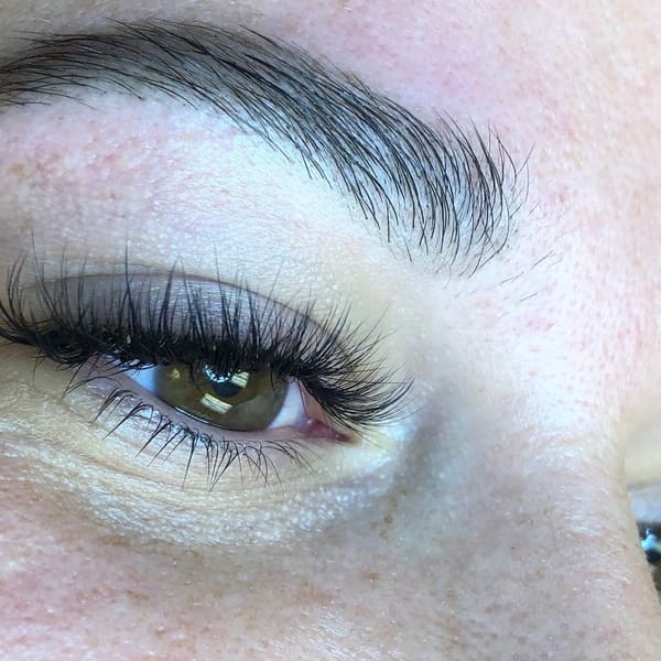 Megs the Esthi - Eyelash Extension & Microblading Artist - permanent makeup in Bellefontaine, OH