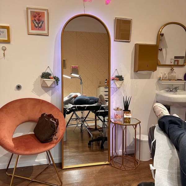 Microblading Expert & Permanent Makeup by Valentina - permanent makeup in Los Angeles, CA