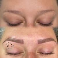 Modest _ Brows - permanent makeup work