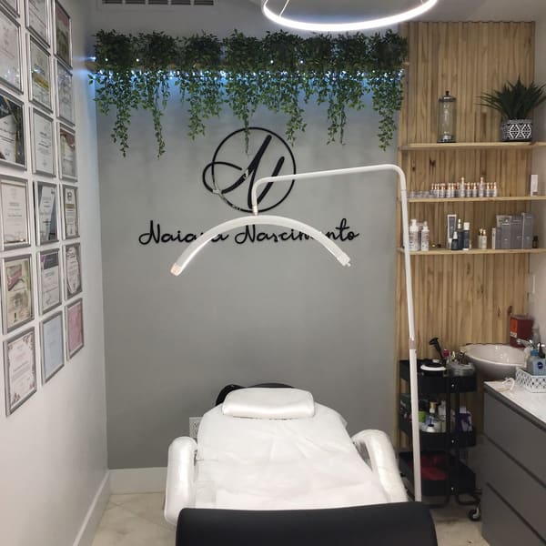 Nai Nascimento Academy - permanent makeup in Boca Raton, FL