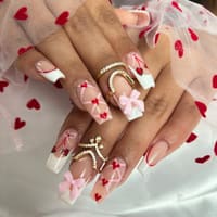 Nails ,pestañas ,Microblading , plasma Lili - permanent makeup work