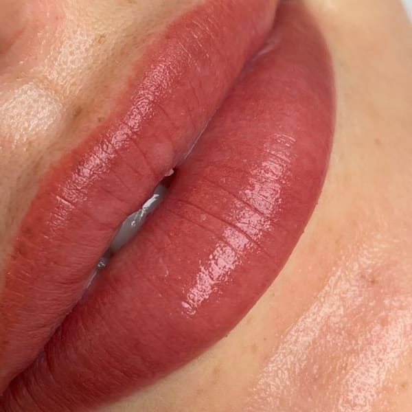Paige Russo Beauty Training and Coaching - permanent makeup in Bowling Green, KY