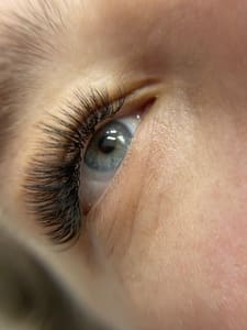Permanent makeup work by Beauty Empire Salon and Spa Suites in Bartlett, IL