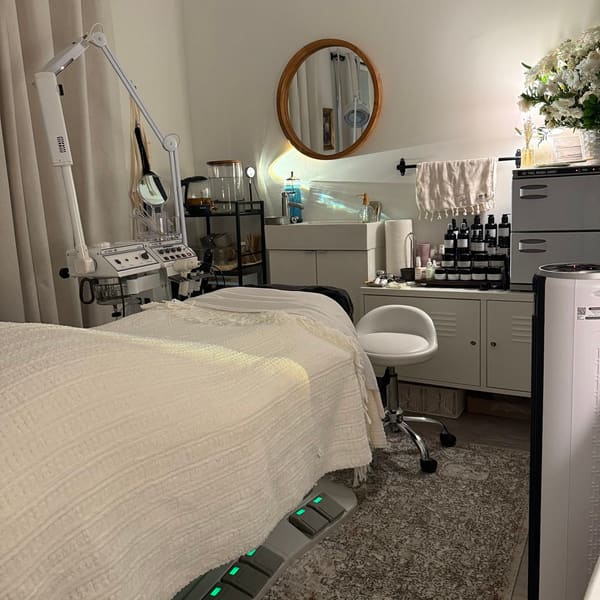 Olive & Honey Beauty - permanent makeup work in Camas, WA