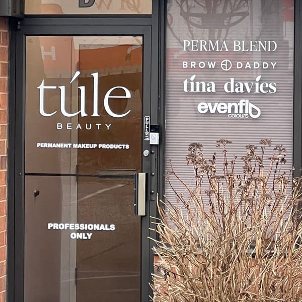 Túle Beauty - permanent makeup work in Islandia, NY