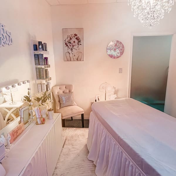 Crystallized Beauty - permanent makeup work in Navarre, FL