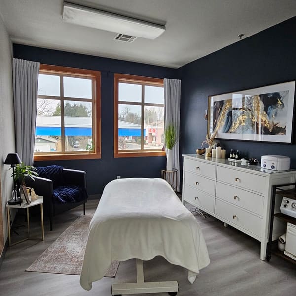 Le Petit Spa - permanent makeup work in La Center, WA
