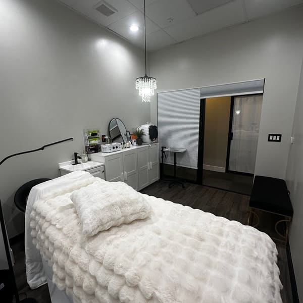 Lashoria - permanent makeup work in Fountain Valley, CA