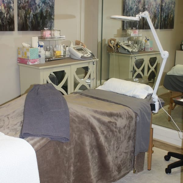 Terri S. Mundy - permanent makeup work in Vestavia Hills, AL