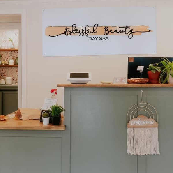 Blissful Beauty Day Spa - permanent makeup work in Essex, CT