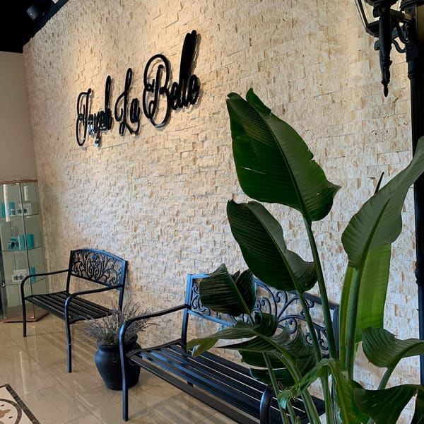 Jazeh Brows and Lashes - permanent makeup work in Park Ridge, IL