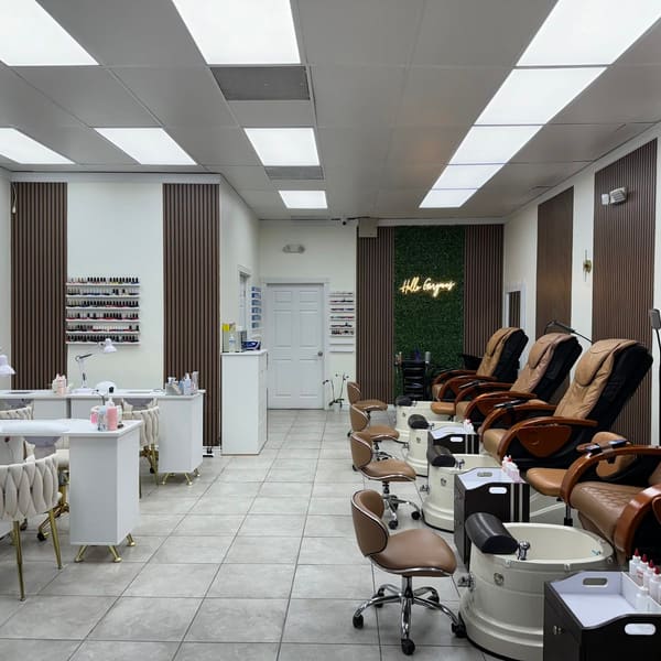 Hideaway Nail Design - permanent makeup work in North Hollywood, CA