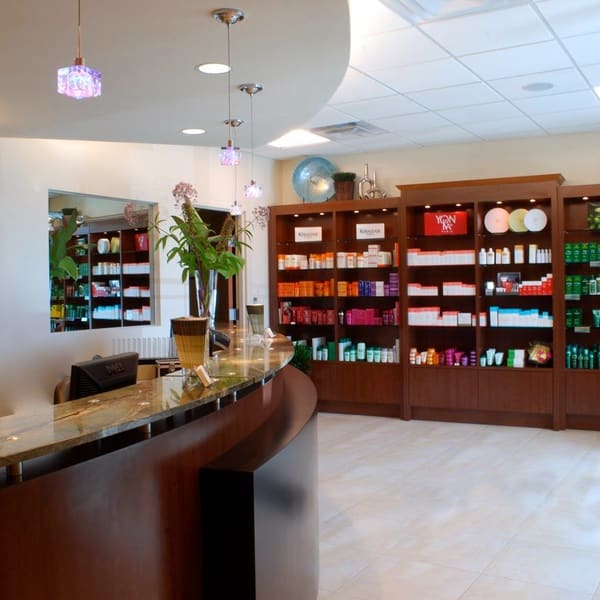 De Beaute Grand Salon & Day Spa - permanent makeup work in Montvale, NJ