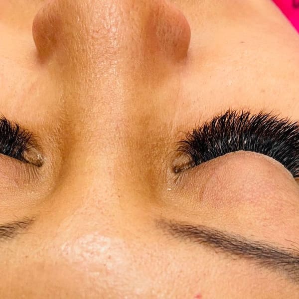 Le Beauty Bar (inside THE BEAUTY SHOP) - permanent makeup work in La Habra, CA
