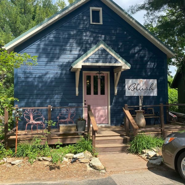 Blush LLC - permanent makeup work in Suamico, WI