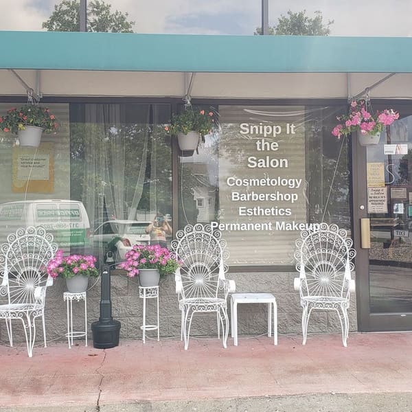 Theresa Gregory at La Mode Columbus Indiana's Professional Permanent Makeup & Cosmetology Studio - permanent makeup work in Columbus, IN