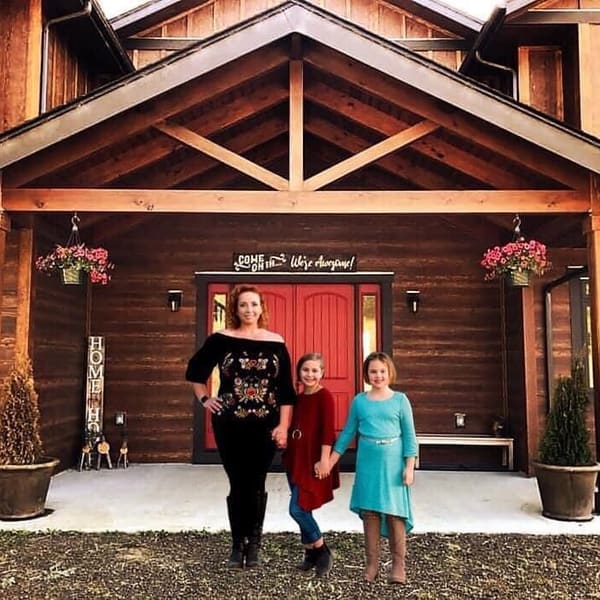 Sunny Patch Ranch - Coastal Farmstay Lodge, Advanced Esthetics & Laser Spa - permanent makeup work in Gold Beach, OR