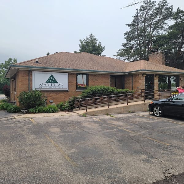 Marietta's Hair Design - permanent makeup work in Kenosha, WI