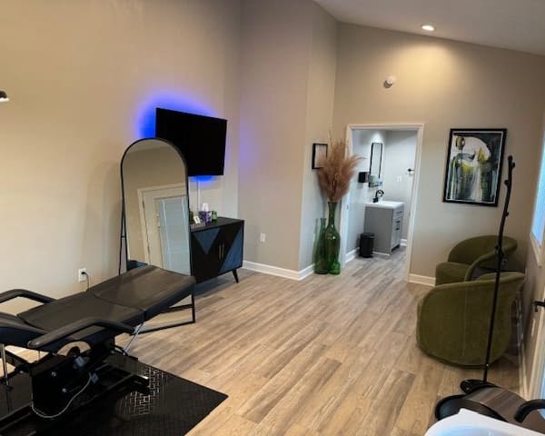 Flawless Beauty Permanent Makeup Studio - permanent makeup work in Heiskell, TN