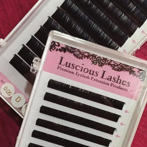 Luscious Lashes Eyelash Extensions - permanent makeup work in Lake Elsinore, CA