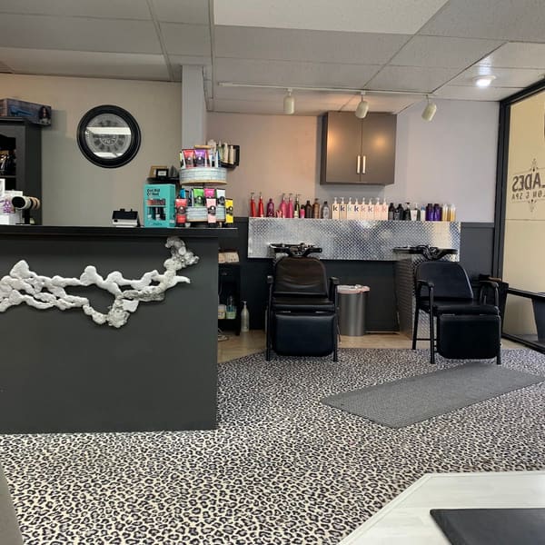 Blades Salon And Spa - permanent makeup work in Pocatello, ID