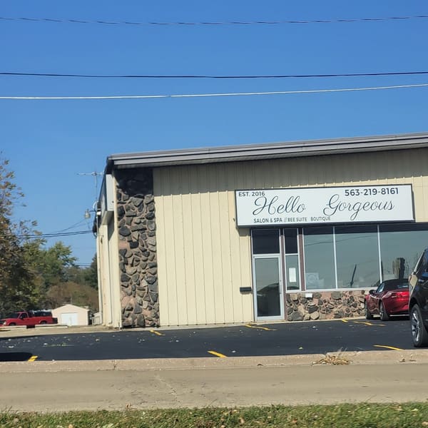 Hello Gorgeous Salon & Spa - permanent makeup work in Clinton, IA
