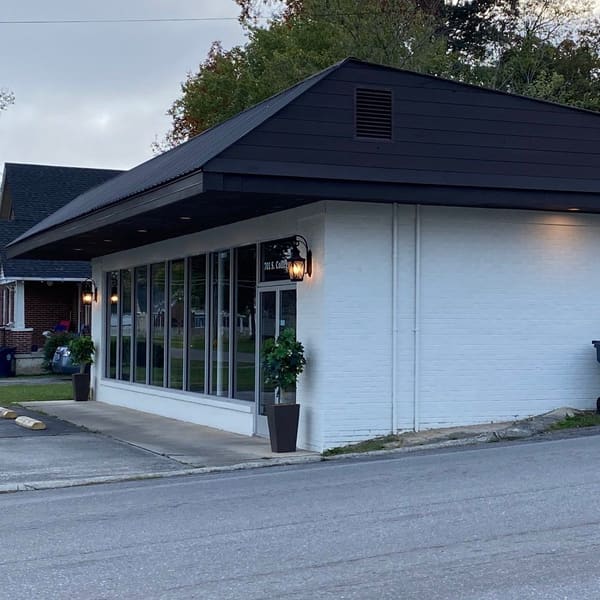 Creative Styles - permanent makeup work in Smithville, TN