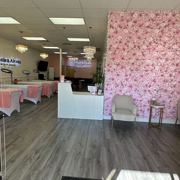 Kahla Beauty Studio & Academy - permanent makeup work in Glendale, AZ