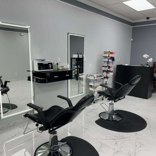 Looking like a WOW Threading & Waxing - permanent makeup work in Snellville, GA