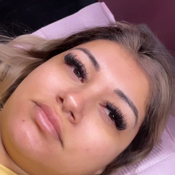 Pretty Lavish - permanent makeup in Ruskin, FL