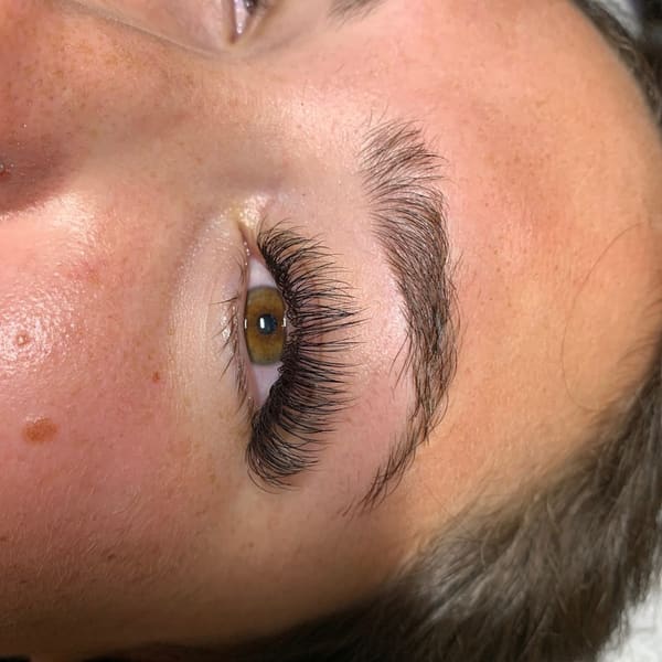 Pretty Little Lashes - permanent makeup in Lagrangeville, NY