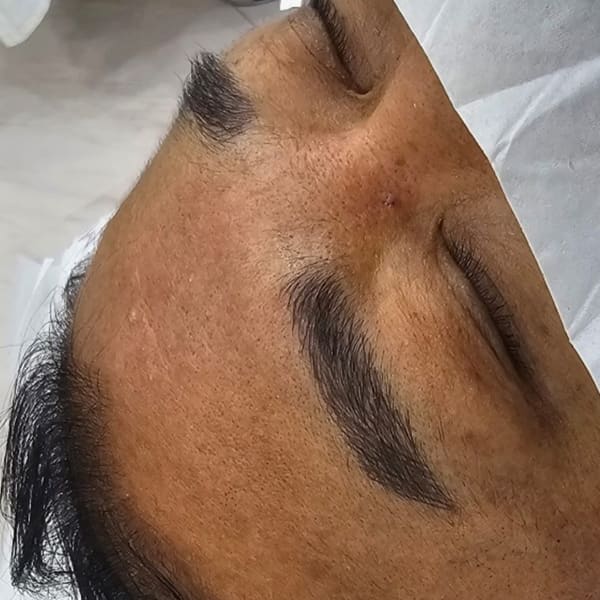 Queen Eyebrows LLC - permanent makeup in Theodore, AL