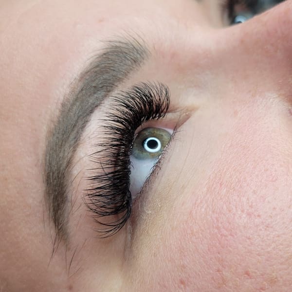 QueenB Beauty, LLC - permanent makeup in Park Falls, WI