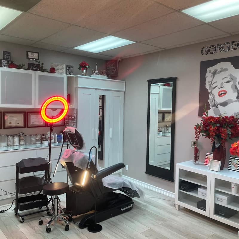 Permanent makeup artists in Rancho Cucamonga