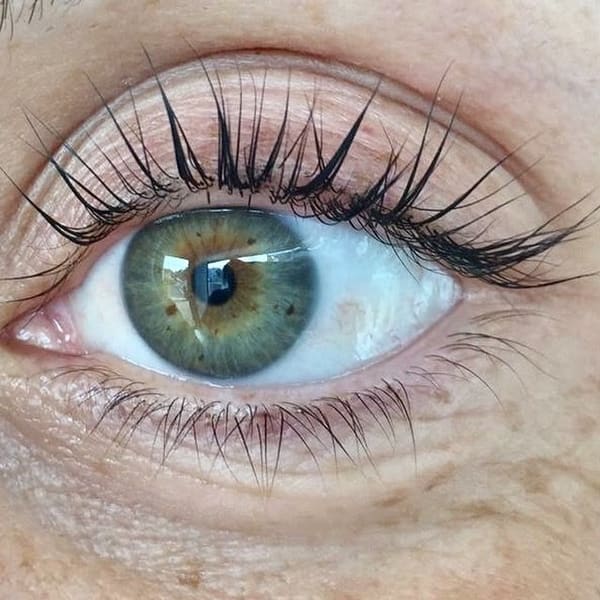 Sarah fontaine Pro Makeup, Microblading, Maquillage Permanent & micropigmentation capillaire - permanent makeup in Berlin, NH