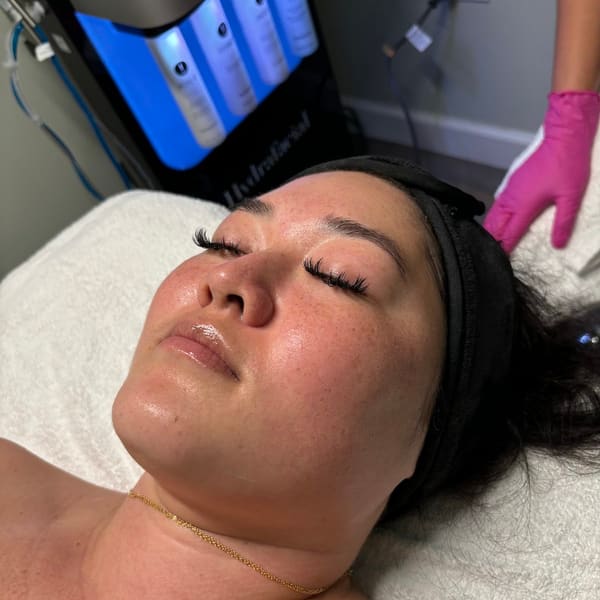 Saucy Esthetics - permanent makeup in Honolulu, HI