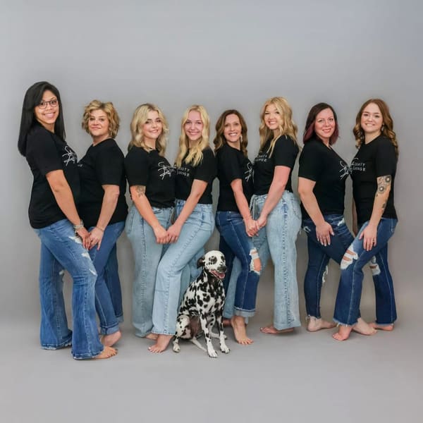 Sittin’ Pretty Beauty Lounge - permanent makeup in Dublin, VA
