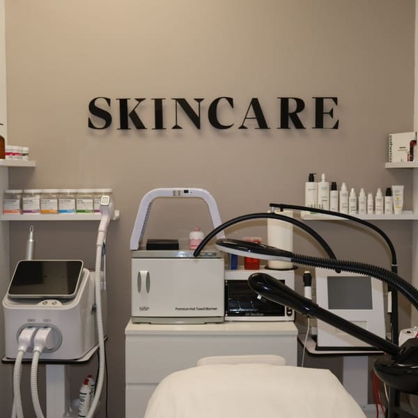 Solo Cejas Nashville - permanent makeup in Smyrna, TN