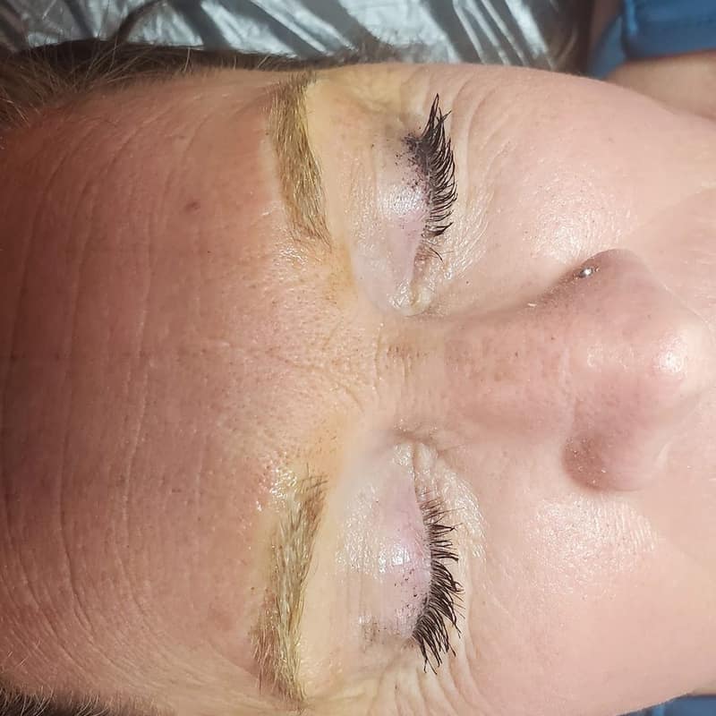 Permanent makeup artists in Sparks