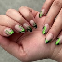 T‑LUX Beauty Bar Nails Lashes Brows - permanent makeup work