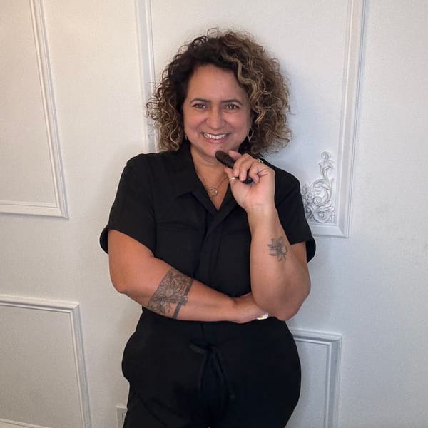 The Lari Touch - permanent makeup in Tampa, FL
