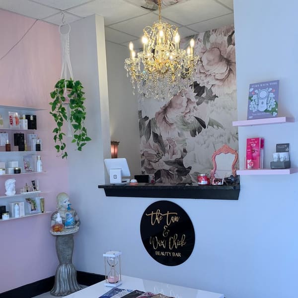 The Tan & Wax Chick Beauty Bar-Esthetician, Facial, Brazilian - permanent makeup in Huffman, TX