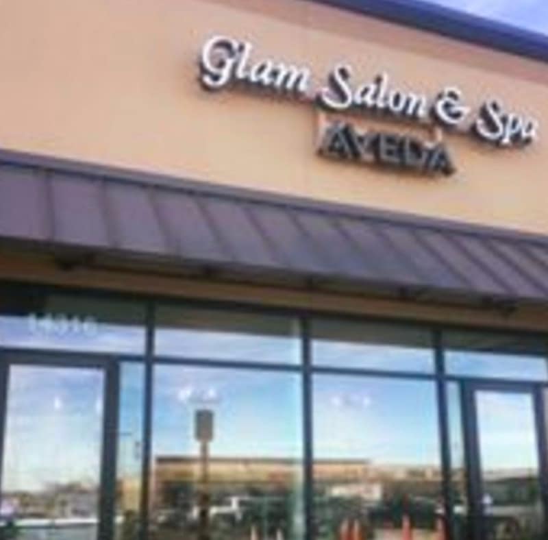 Permanent makeup artists in Thornton