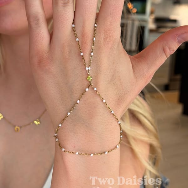 Two Daisies Brow Bar & Infinity Jewelry - permanent makeup in Washington, IN
