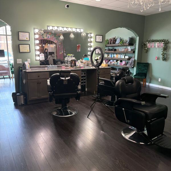 Up Brow Beauty By Unique precision - permanent makeup in Clarksville, TN