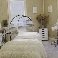 Venia Spa - permanent makeup work