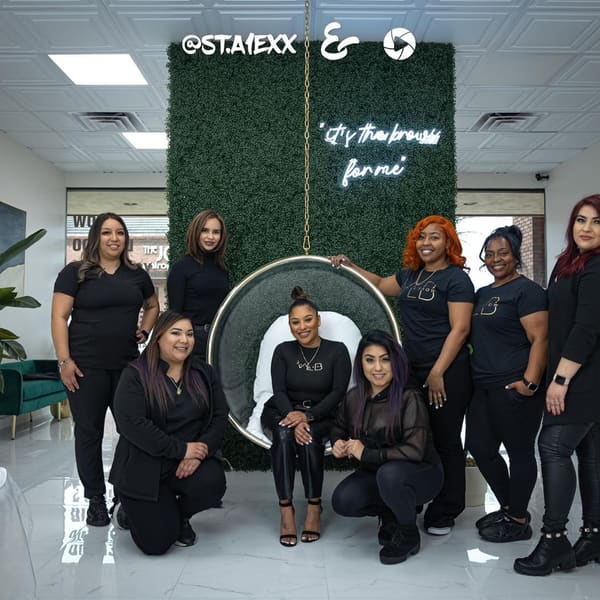 Viva La Brow - permanent makeup in Dallas, TX